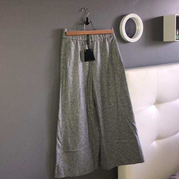 Massimo Dutti grey culottes - Picture 1 of 7
